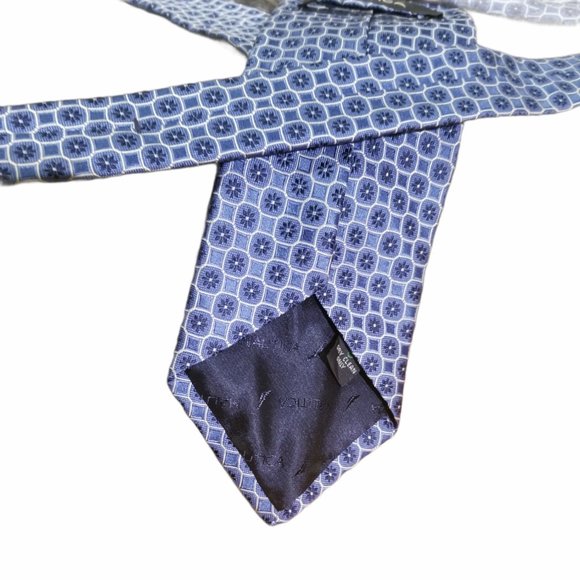 Men's NAUTICA 100% Silk Tie - Picture 3 of 10